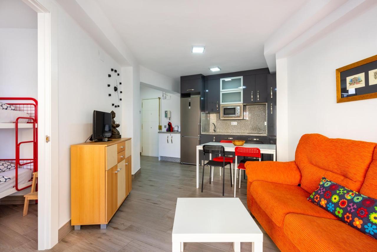 Apartamento Primera Linea Playa Algarrobo Costa Dış mekan fotoğraf